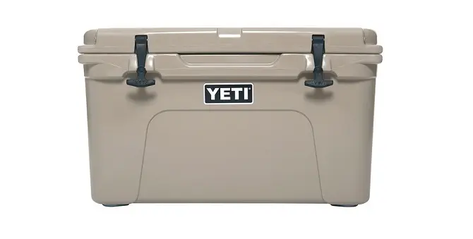 YETI（イエティ）　クーラーボックス　タンドラ　45qt.　